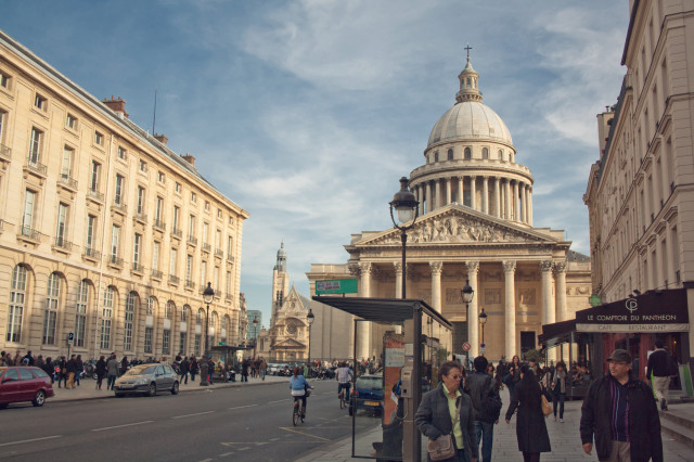 photos de mariage paris rue Soufflot