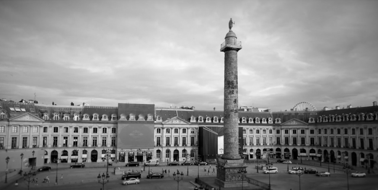 place_vendome_noir_et_blanc