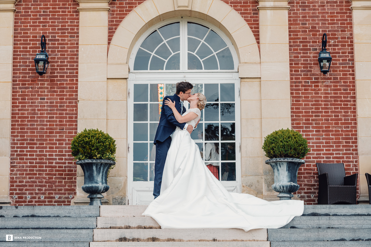 Vive les mariés ! Champagne Mariage  que la fête commence